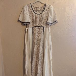 Renaissance Dress XS
